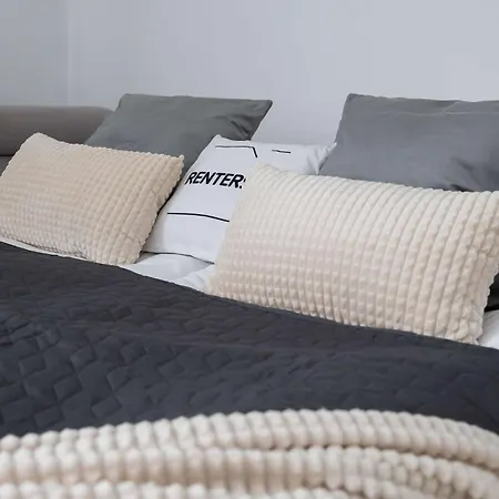 Unique In For 2 People Perfect For Remote Work By Renters