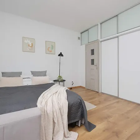 Unique In For 2 People Perfect For Remote Work By Renters